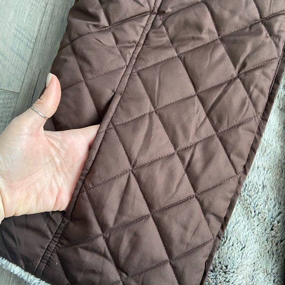 Women’s convertible faux fur vest - Large - Picture 5 of 5